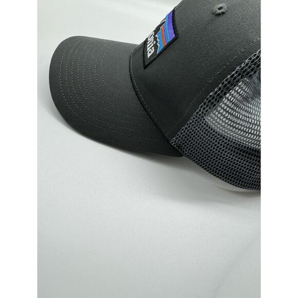 Patagonia Gray P-6 Logo Trucker Hat Mesh Snap Back Organic Cotton Hat Cap OSFM - Picture 7 of 9